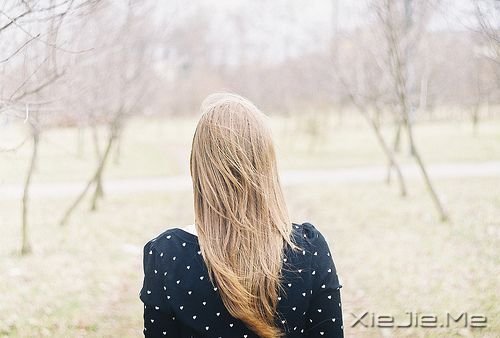 晚安心语:有一种想念,叫避而不见 (8)