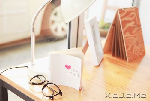 �簲���΢Ц����ʱ����һ��û��˵���ڵ���ʹ (7)